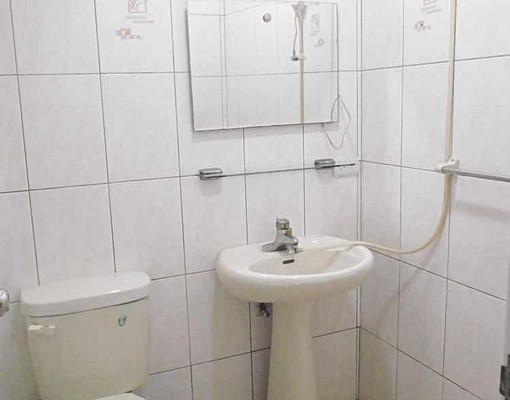 新埔3號出口-步行4分鐘-承租【4樓大雅房/獨立衛浴】 - Image 4