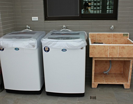 烏日林新醫院~🛗電梯套房🔆採光好通風✨傢俱全 - Image 9