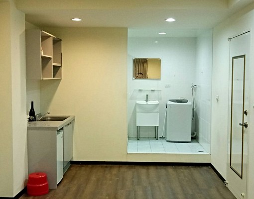 鄰近大橋頭捷運站高級舒適大套房 - Image 1