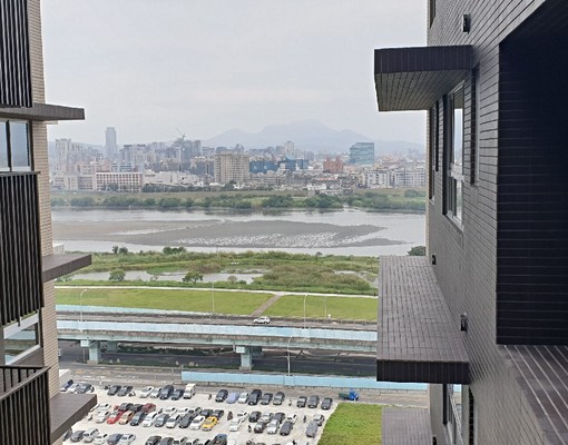 電梯高樓層2房含家電家具平面車位 - Image 4