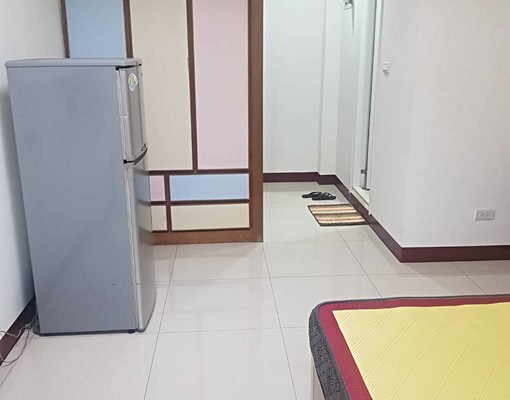 全新裝潢、採光佳、寧靜社區型套房出租 - Image 1