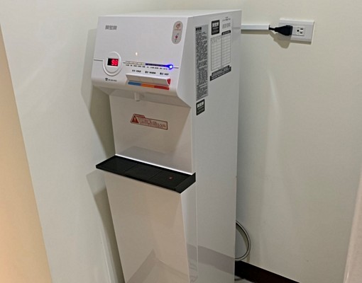 頂溪捷運全新裝潢合法套房 - Image 4