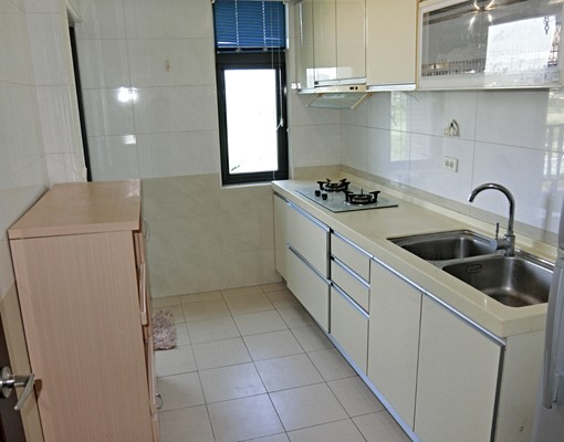 竹東景觀採光大二房平面車位住商阿信獨家 - Image 4