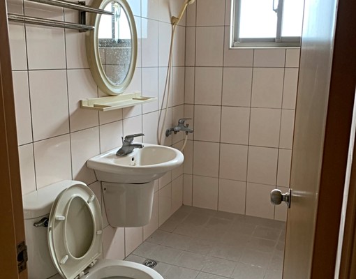 獨棟獨立套房,近華醫科大 - Image 3