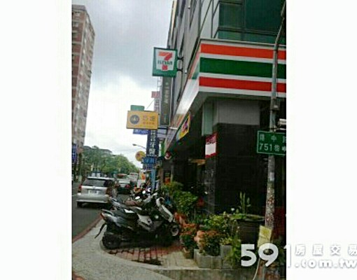 文藻附近之大坪數及每間有大窗戶的學生雅房 - Image 11