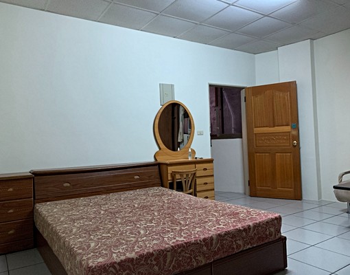 林森路套房乾淨單純~歡迎洽詢 - Image 2