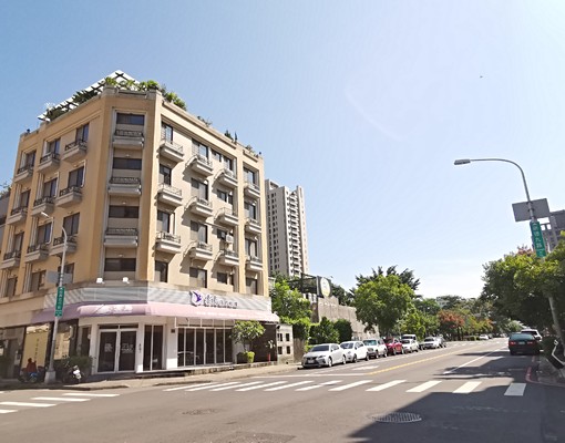 豪宅特區@慢活星巴克小豪宅@雙租補 - Image 1