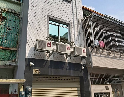 近鳳山國中捷運站新屋女性優質套房★可租補★ - Image 1