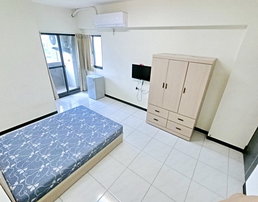 報稅入籍補助⭐可家庭⭐大空間⭐車位可租 - Image 2