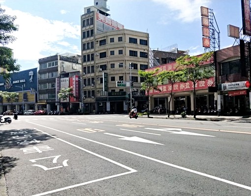 高雄車站時尚漂亮套房（禁養寵物） - Image 10