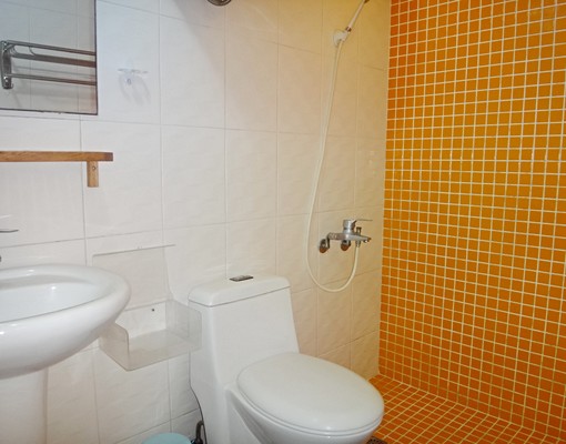 文藻學區典雅漂亮套房(有陽台) - Image 5