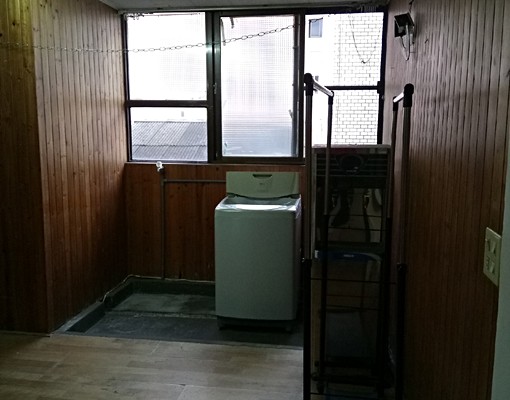 位於市中心全新裝潢套房含網路及數位電視 - Image 6