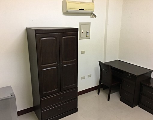 景觀陽台、全新商務電梯套房、公用停車場 - Image 8