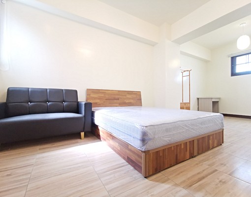 一陽臺🐥經濟優選-高端寓所-宜昌路 - Image 2