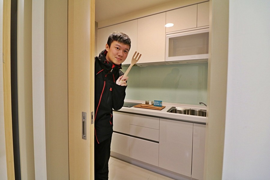 廚房有拉門可以阻隔味道