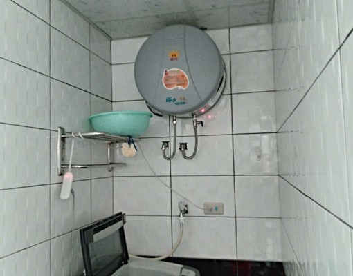 光線好,交通方便,亞東醫院捷運站5分鐘 - Image 5