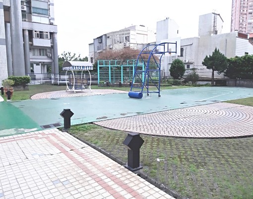 關渡捷運景觀樓中樓大戶 - Image 7