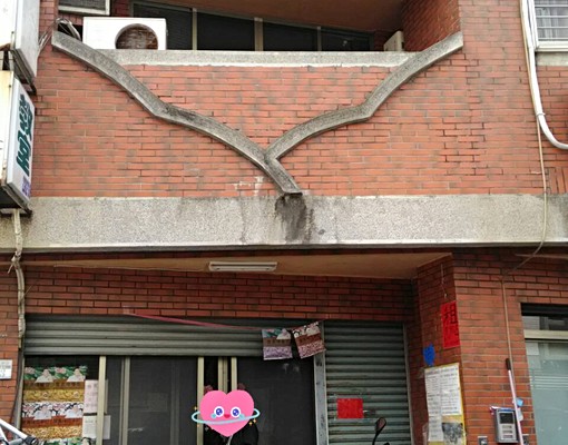 一樓和三樓(二房式)整層套房,環境安靜,生活機能便利 - Image 1