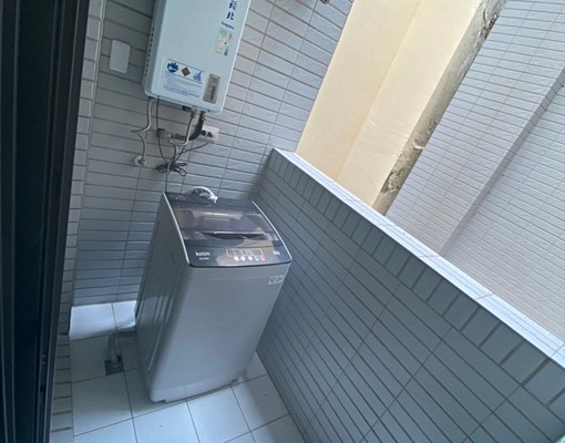 龍山路大套房/乾濕分離衛浴/瓦斯熱水器 - Image 2