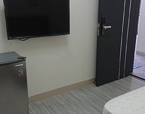 市區成功街新電梯大樓完工出租 - Image 9