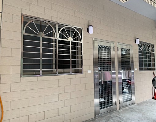 全新裝潢，兼附全套家具，即可入住 - Image 1