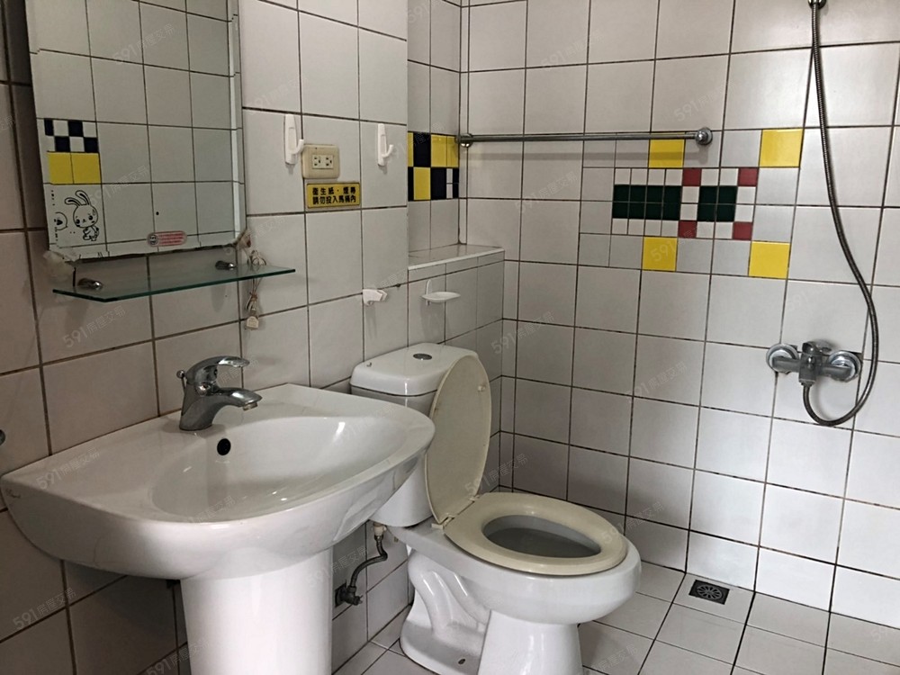 乾淨清爽的衛浴