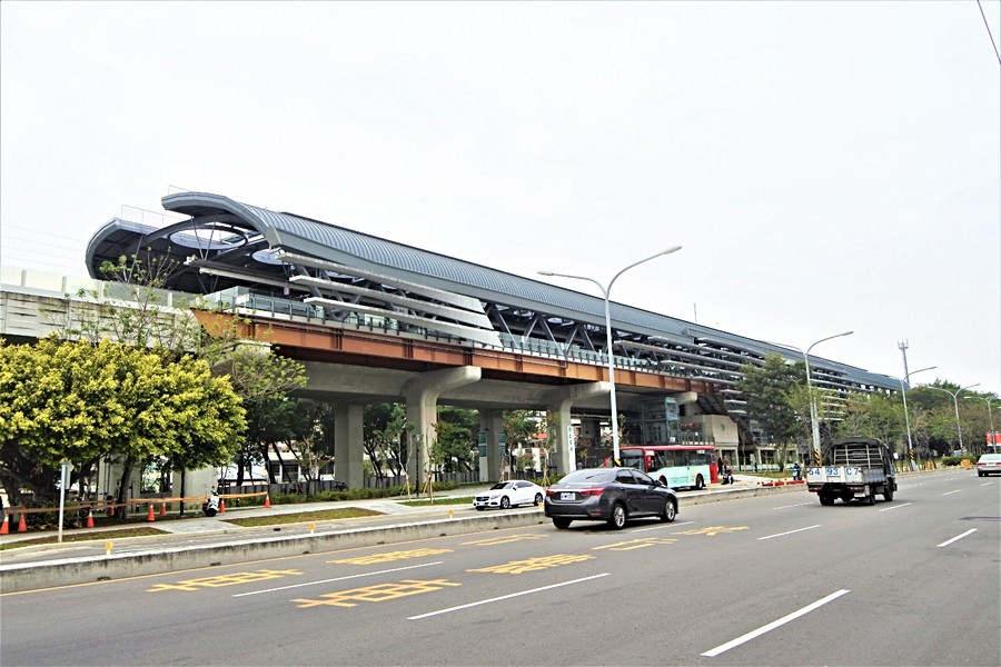 捷運紅線精武站