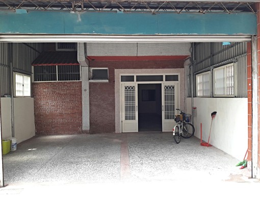 雲科大旁大坪數双車庫 - Image 1
