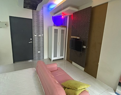 小劉租屋~全新杜拜風格~獨立陽台洗衣機 - Image 4