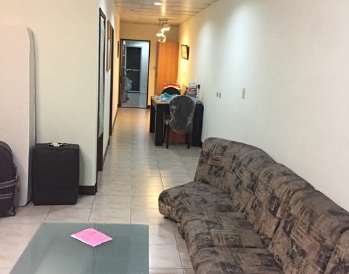 分租公寓,尋找女室友,二大雅房、客廳寬敞 - Image 2