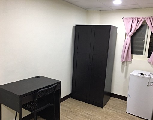 三重國小捷運站全新獨幢套房 - Image 2