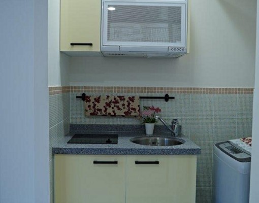 七張捷運站旁獨立廚具獨立洗衣機套房出租 - Image 2