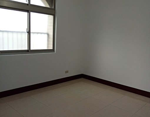 全新裝潢/家庭式住宅/近三和國中捷運站 - Image 4