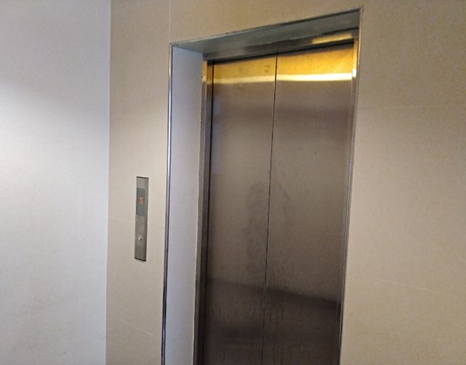 電梯套房有網路第四台有免費公用洗衣間陽台 - Image 5