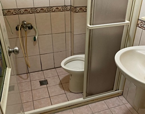 弘揚路（含專用室內機車位）套房出租 - Image 7