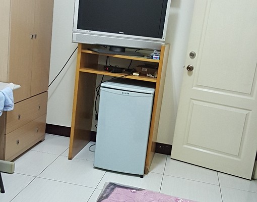 楠梓加工區海科大出入口旁套/雅房出租 - Image 5