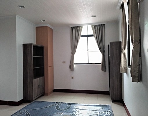 採光佳、環境優,家電家具齊全,近高醫學區2房1廳 - Image 9