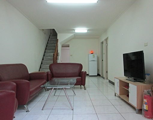 男女皆可|中山路二段⚡廚房|無管理費 - Image 4