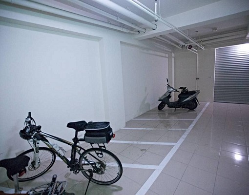 科大一路獨立電梯套房近台元.家樂福商圈 - Image 3