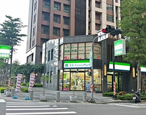採光好,雙陽台正二房,自租 - Image 10