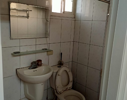 近輔英、工業區、專有洗衣機有陽台禁菸套房 - Image 3