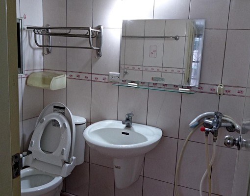 近瑞祥高中,夢時代,加工區公寓5樓套房 - Image 7