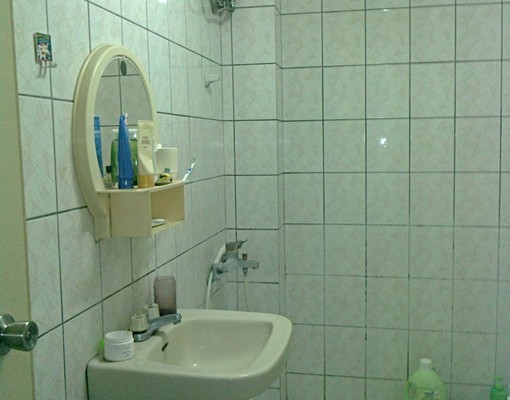 女生宿舍4~6坪交通飲食方便近文化路中正路口 - Image 4