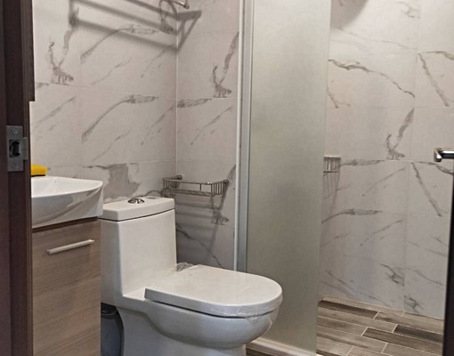 華鳳特區全新裝潢飯店式大樓可申請租補 - Image 9