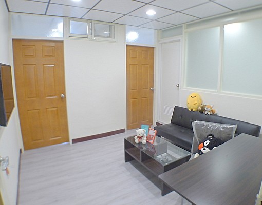 工學美村/高工大明⭕兩房雙採光木質沙發分離式 - Image 1