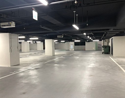 中正區全新優質大樓地下全坡道平面車位 - Image 5