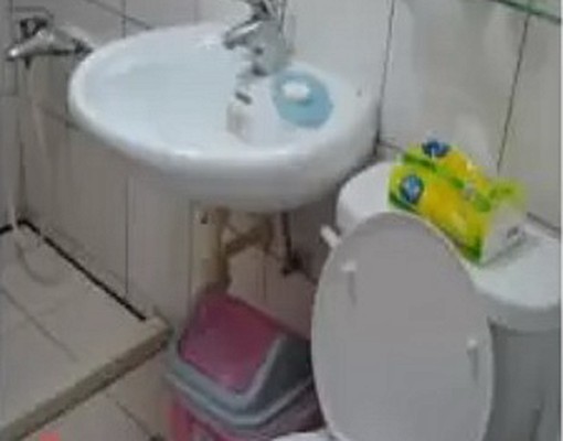 有租屋輔助.大廚房可開伙.機車可停室內.房間有窗戶沙發 - Image 7