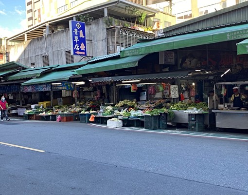 土城捷運站極品邊間3房 - Image 4
