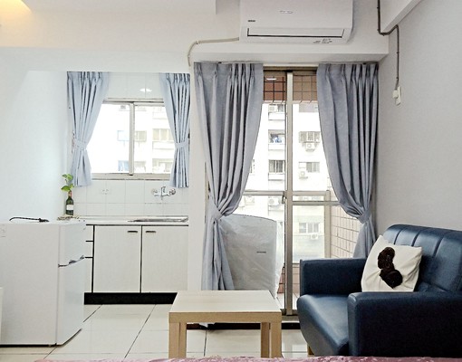 美裝潢大套房~有陽台~傢俱家電~台水台電~可租補 - Image 4