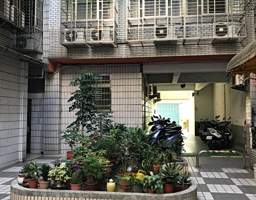 可租補走路可到市政府2樓生活機能佳 - Image 8